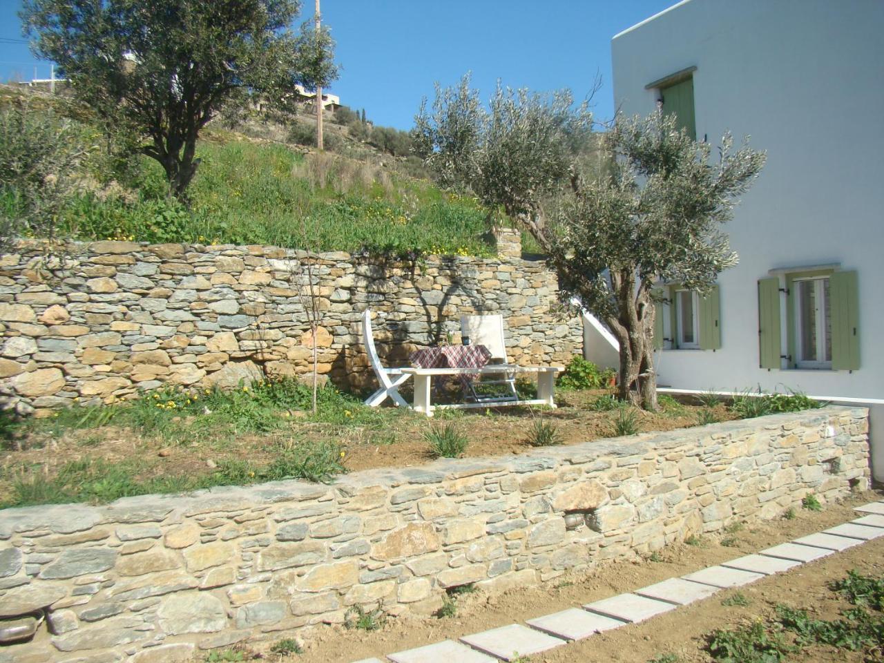 Vrahos Agios Romanos Bagian luar foto